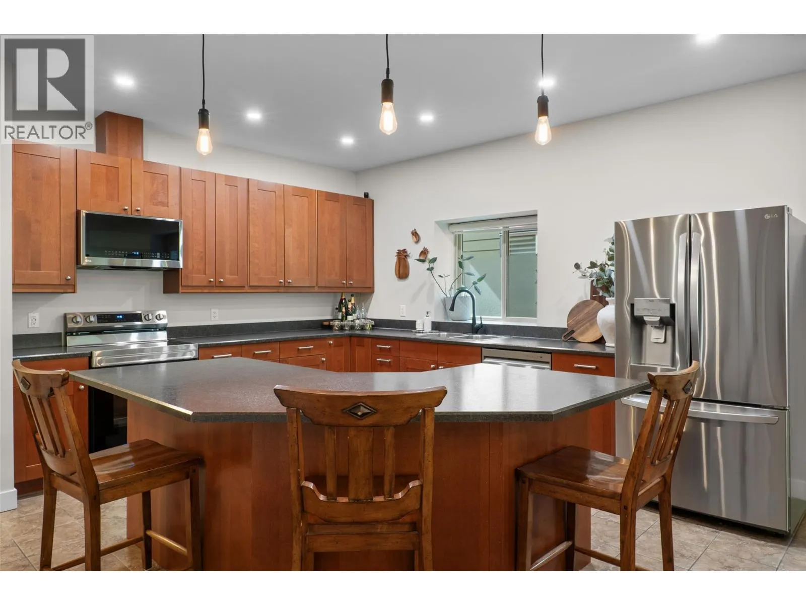 1324 BURFIELD Drive