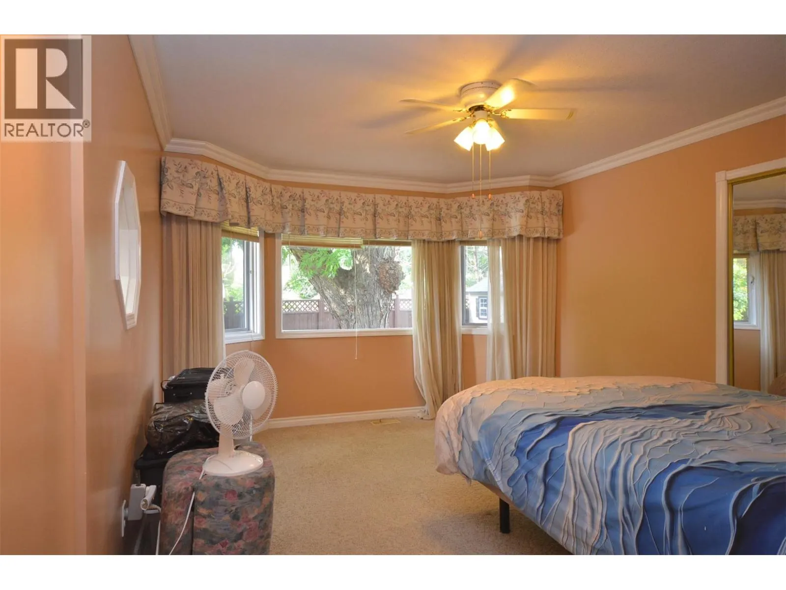 65 Sarsons Place