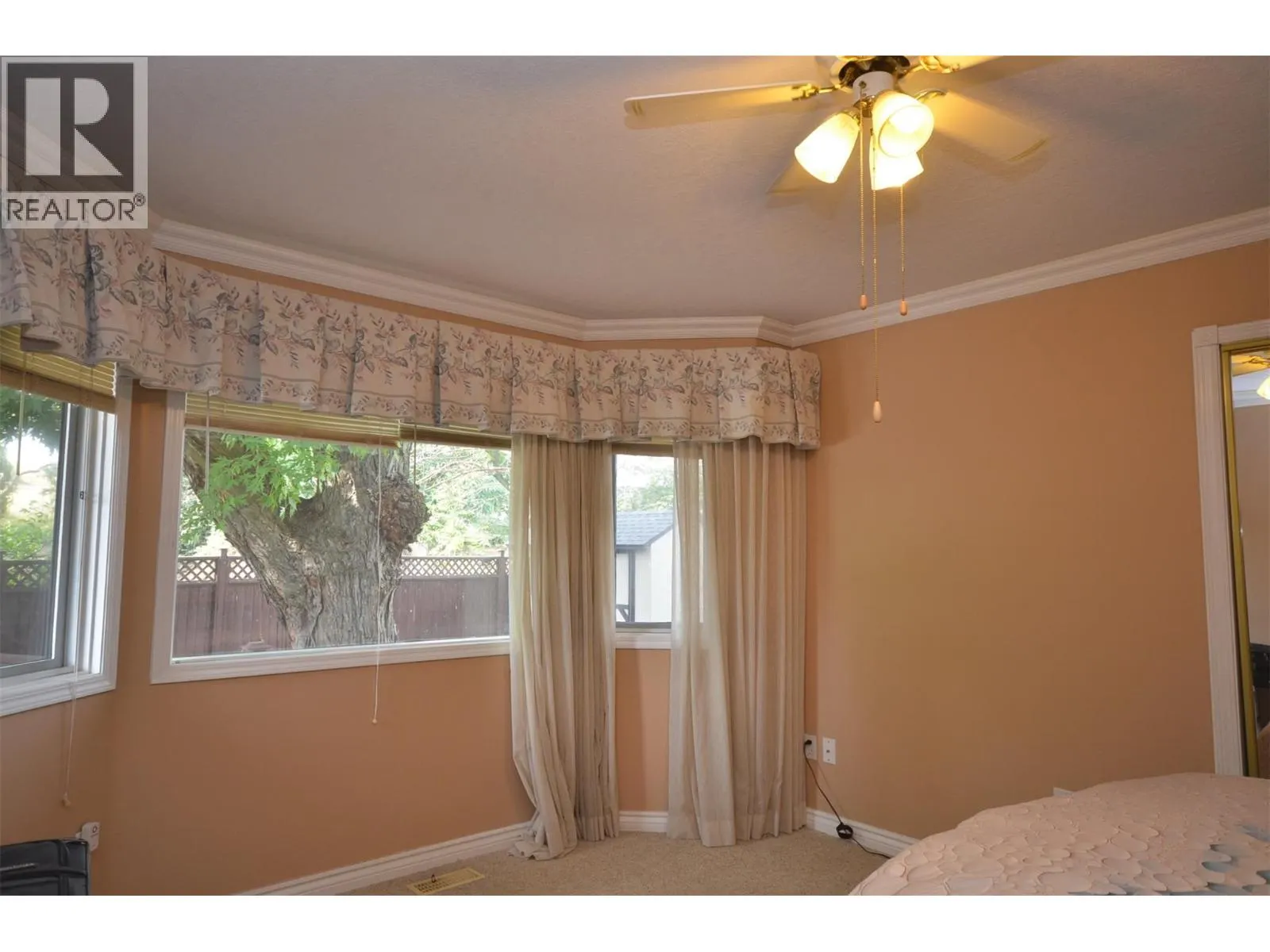 65 Sarsons Place