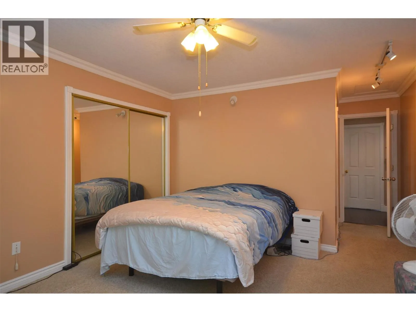65 Sarsons Place