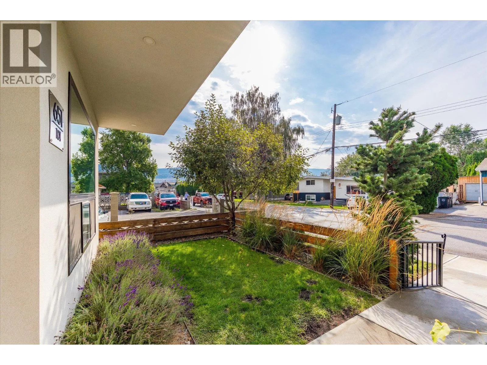 651 Churchill Avenue Unit# 101