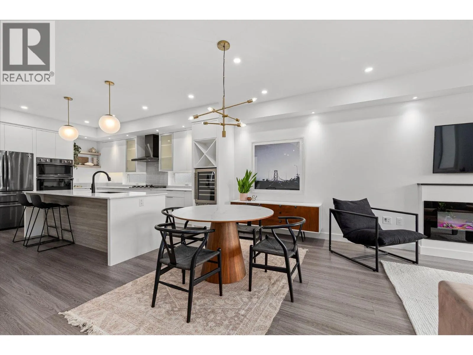 651 Churchill Avenue Unit# 101