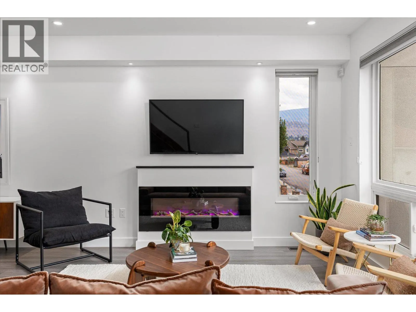 651 Churchill Avenue Unit# 101