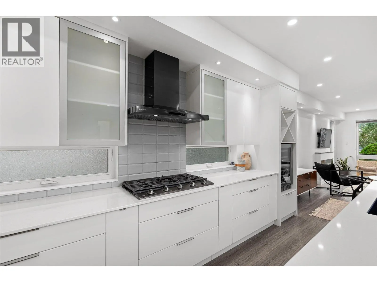 651 Churchill Avenue Unit# 101