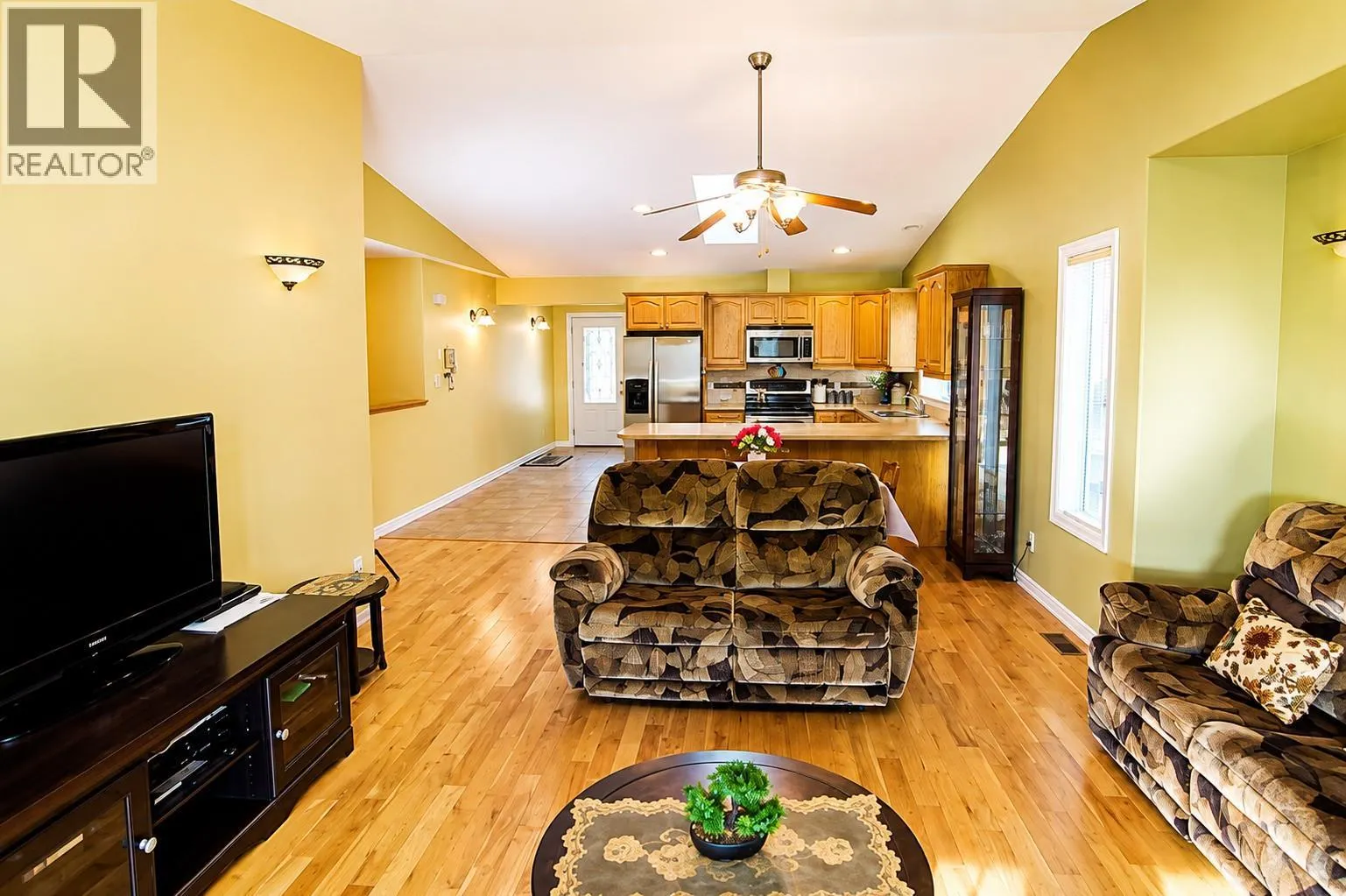 8128 Birchwood Drive