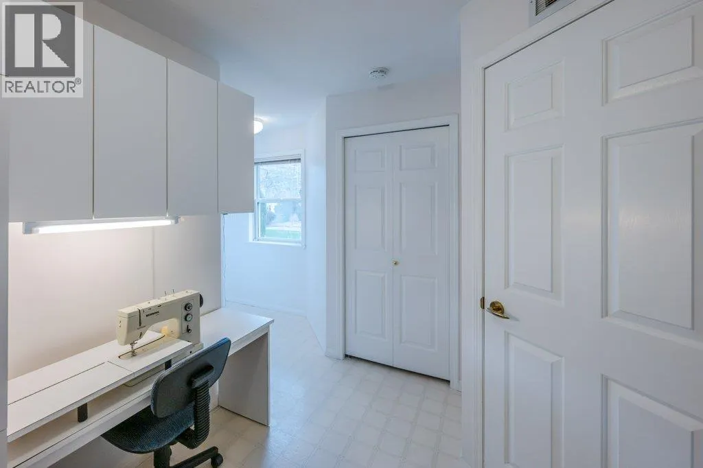 6514 Meadows Drive Unit# 4
