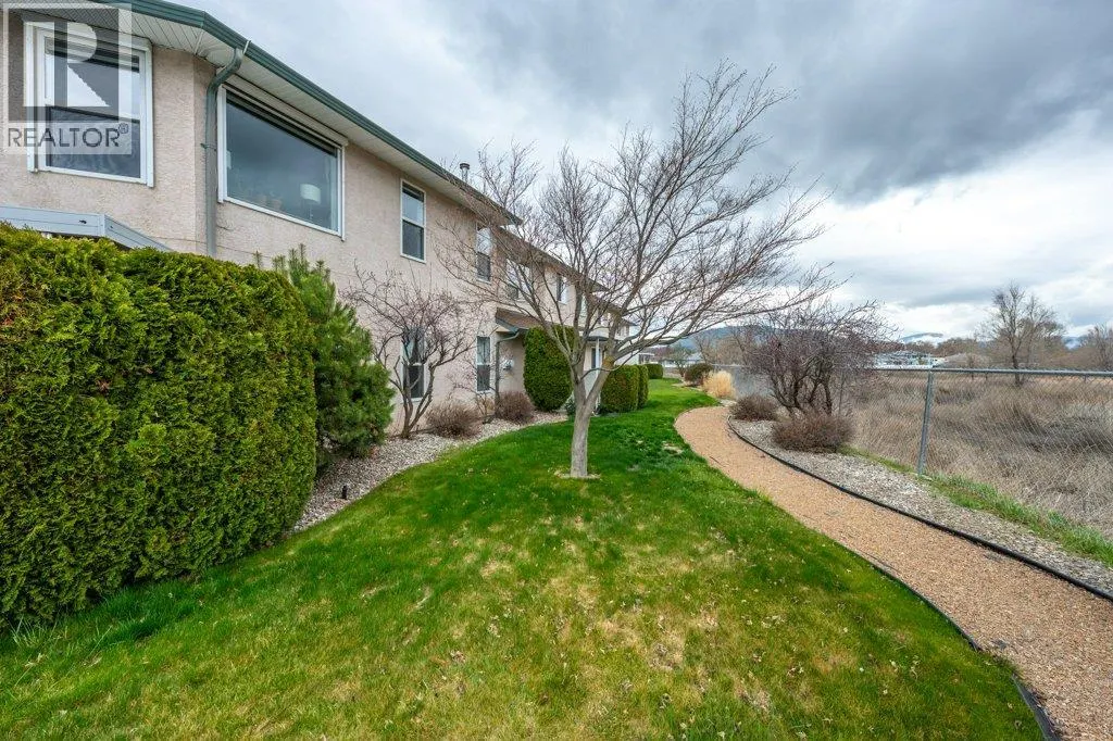 6514 Meadows Drive Unit# 4