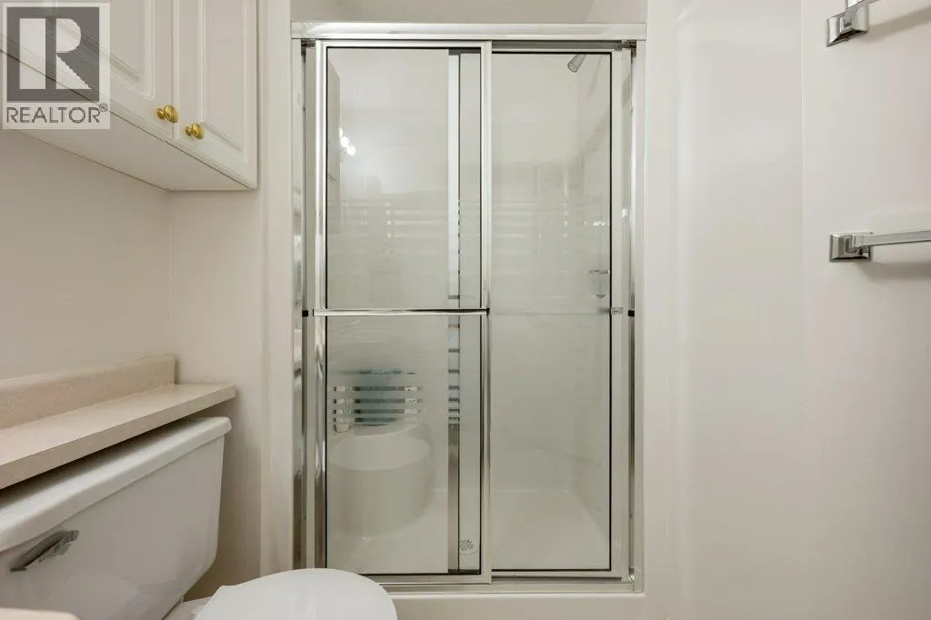 6514 Meadows Drive Unit# 4