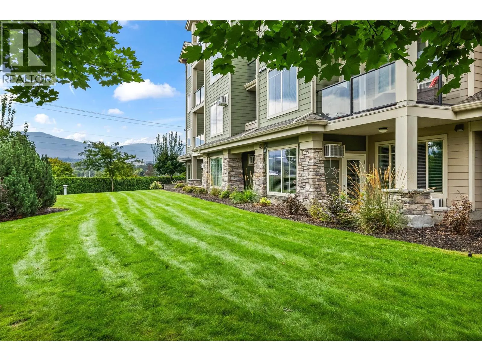 3735 Casorso Road Unit# 110