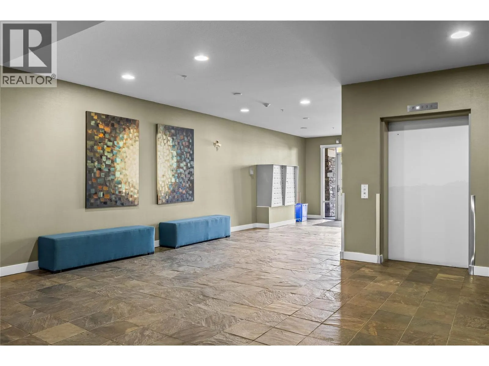 3735 Casorso Road Unit# 110