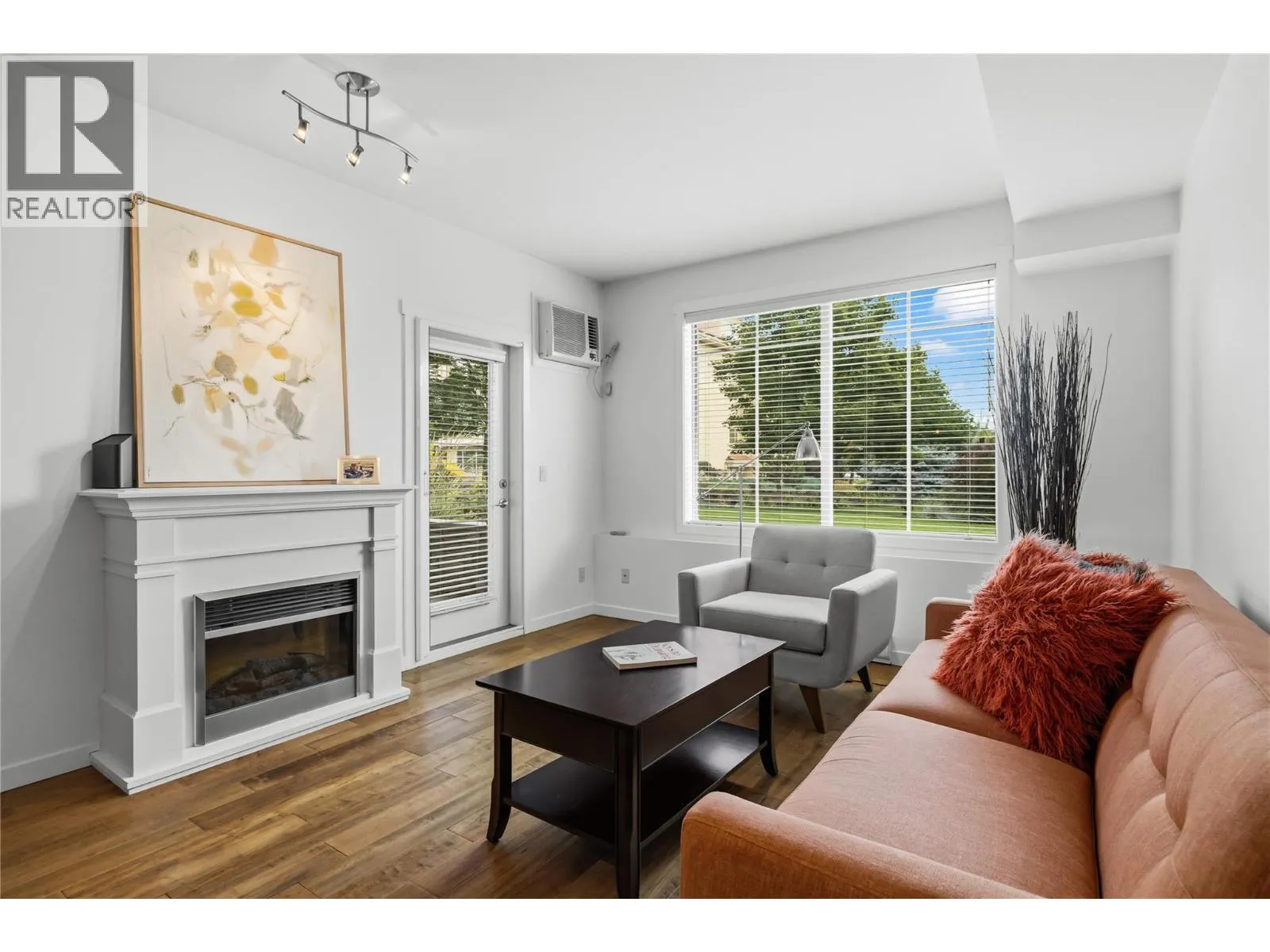 3735 Casorso Road Unit# 110
