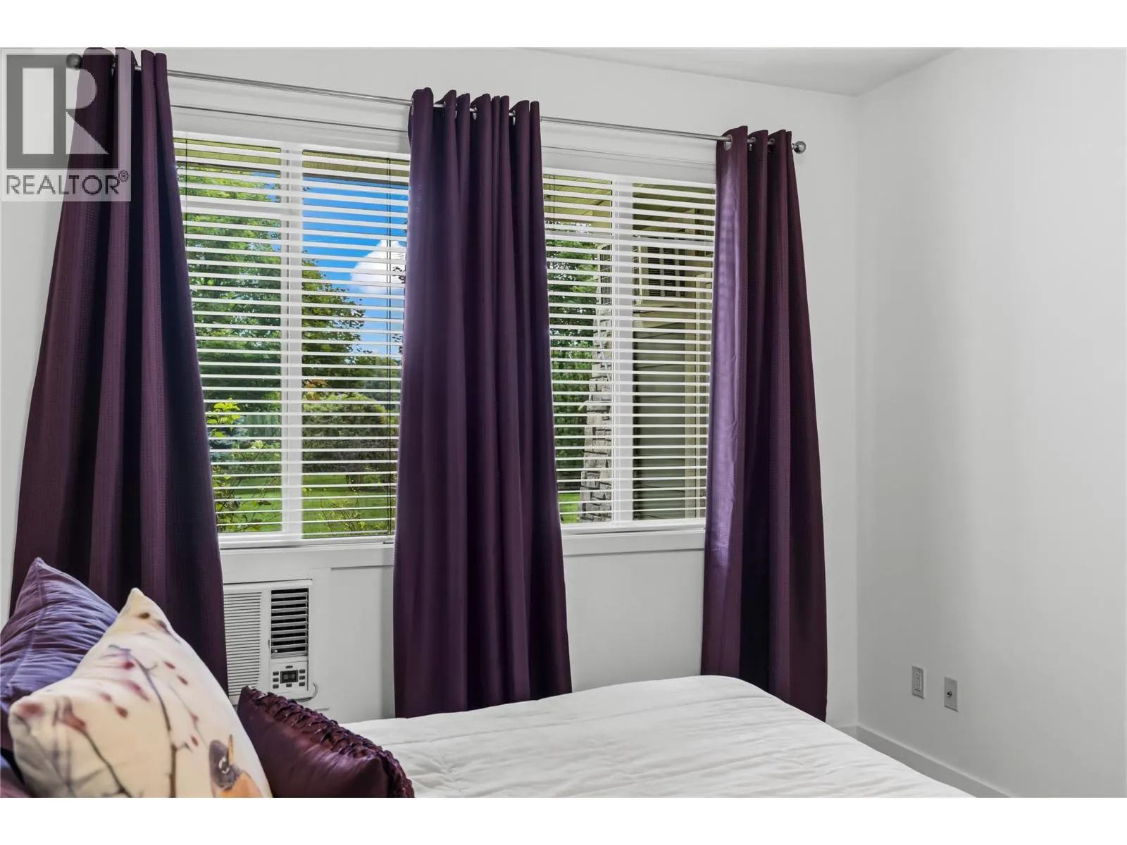 3735 Casorso Road Unit# 110