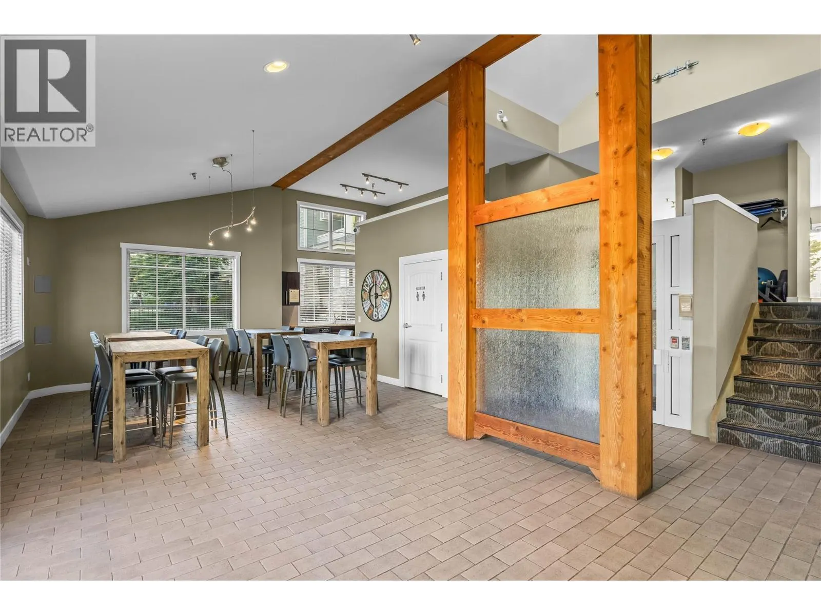 3735 Casorso Road Unit# 110