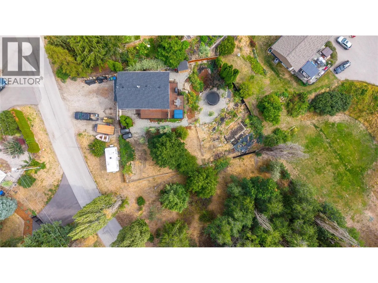 770 LOWER DEBECK Road