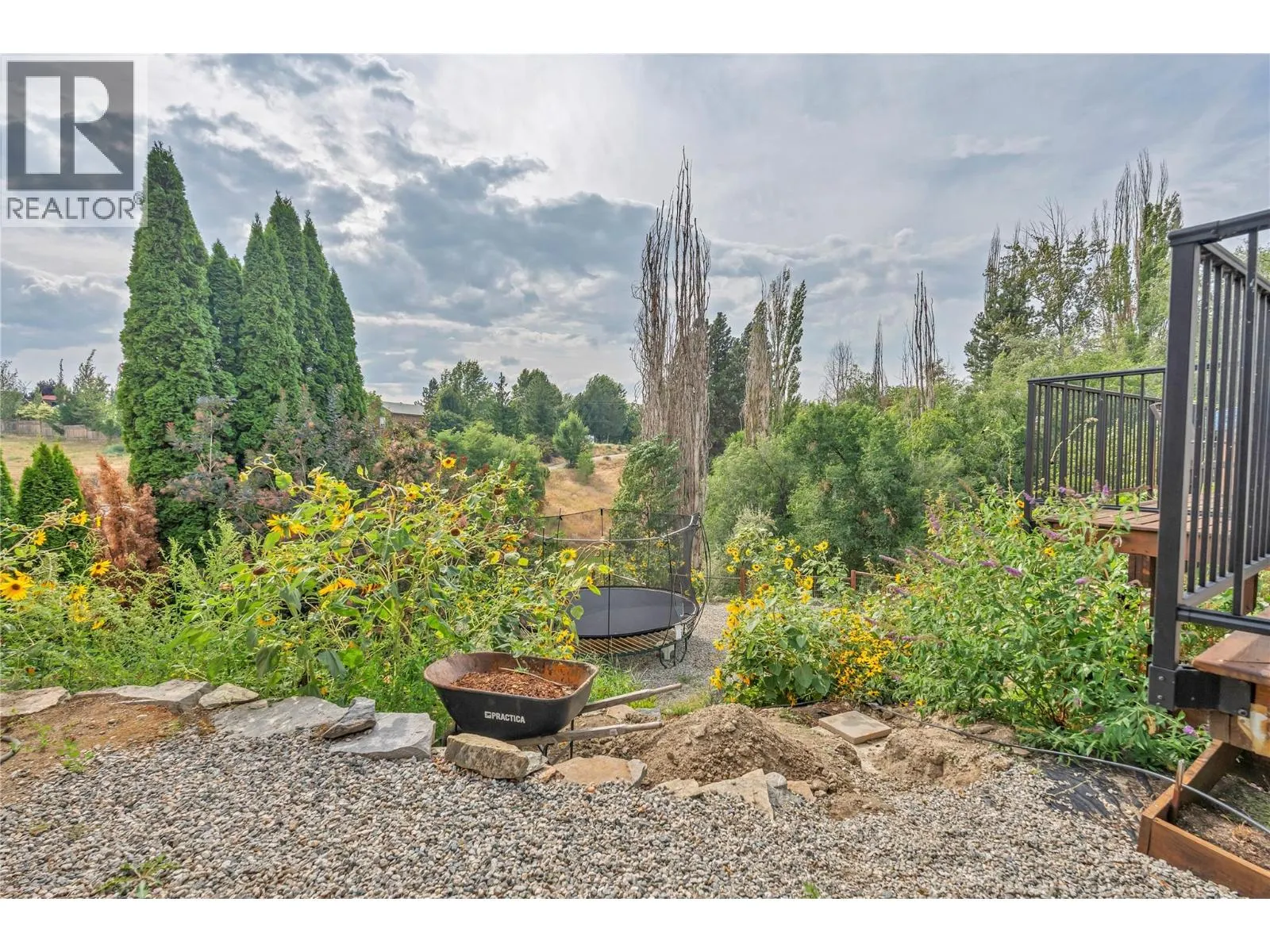 770 LOWER DEBECK Road