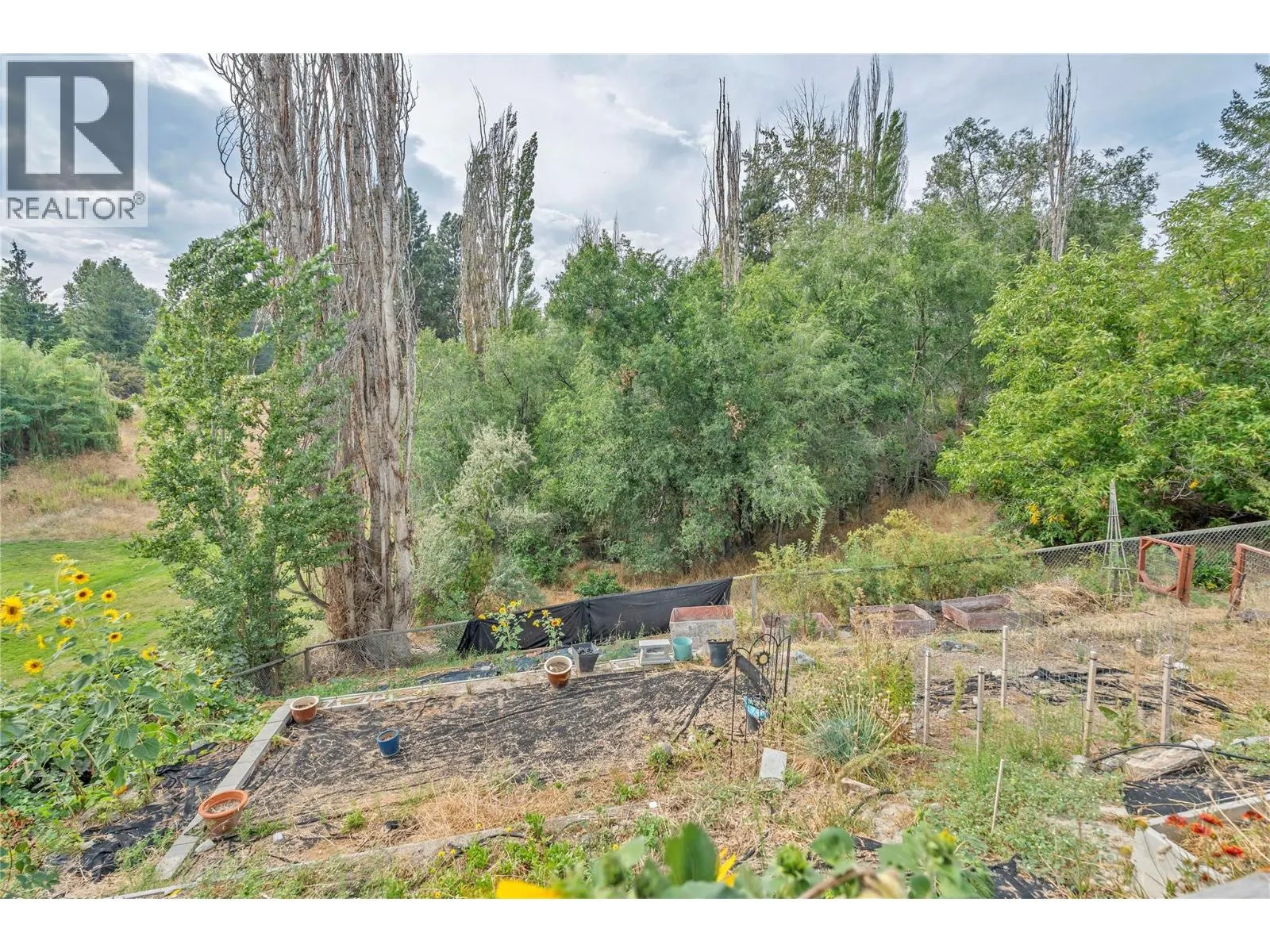 770 LOWER DEBECK Road
