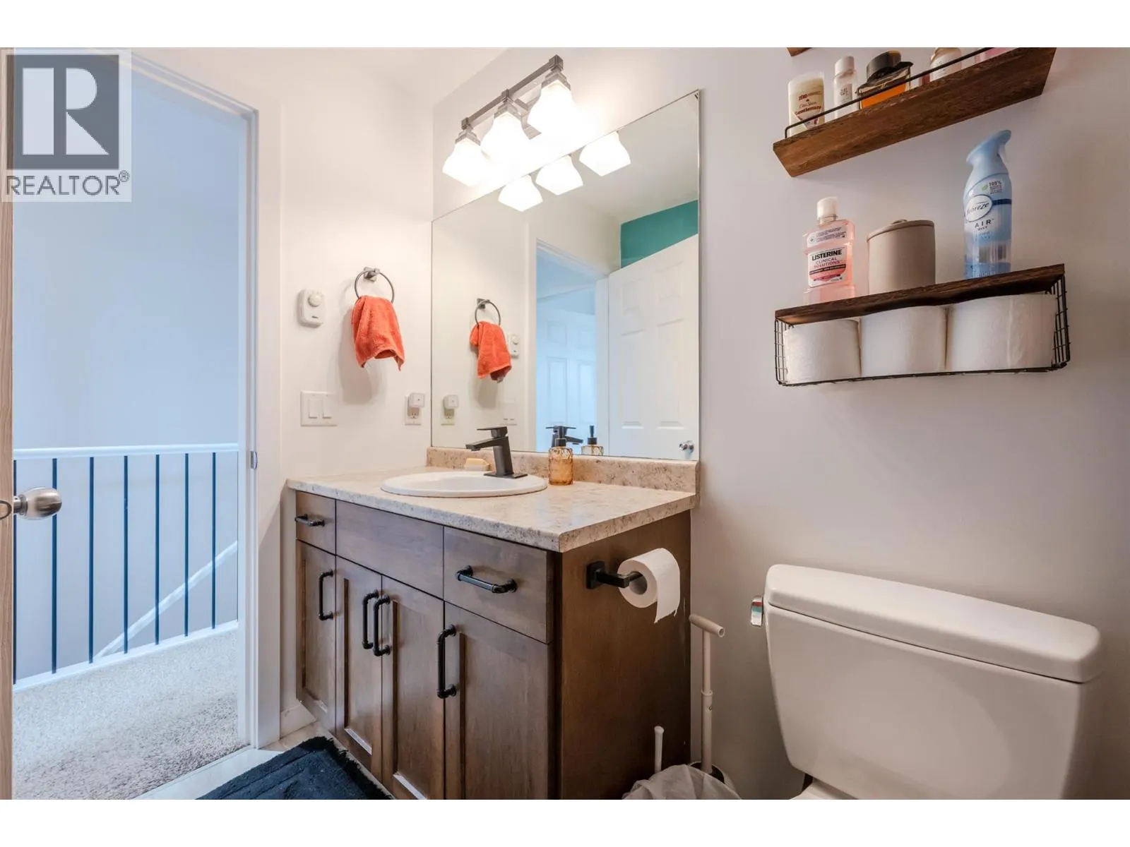 707 REVELSTOKE Avenue Unit# 102