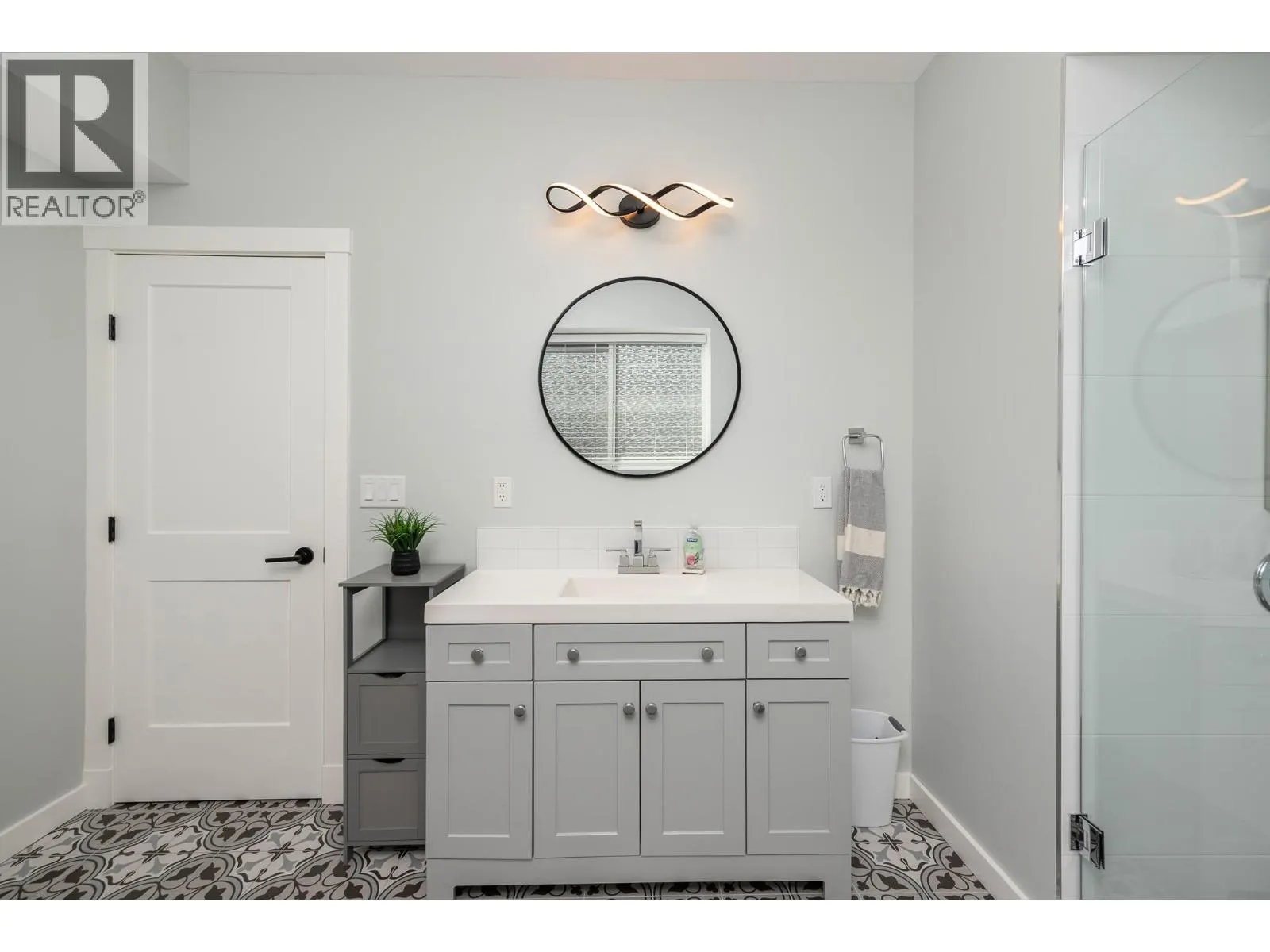 5112 Turtle Pond Court
