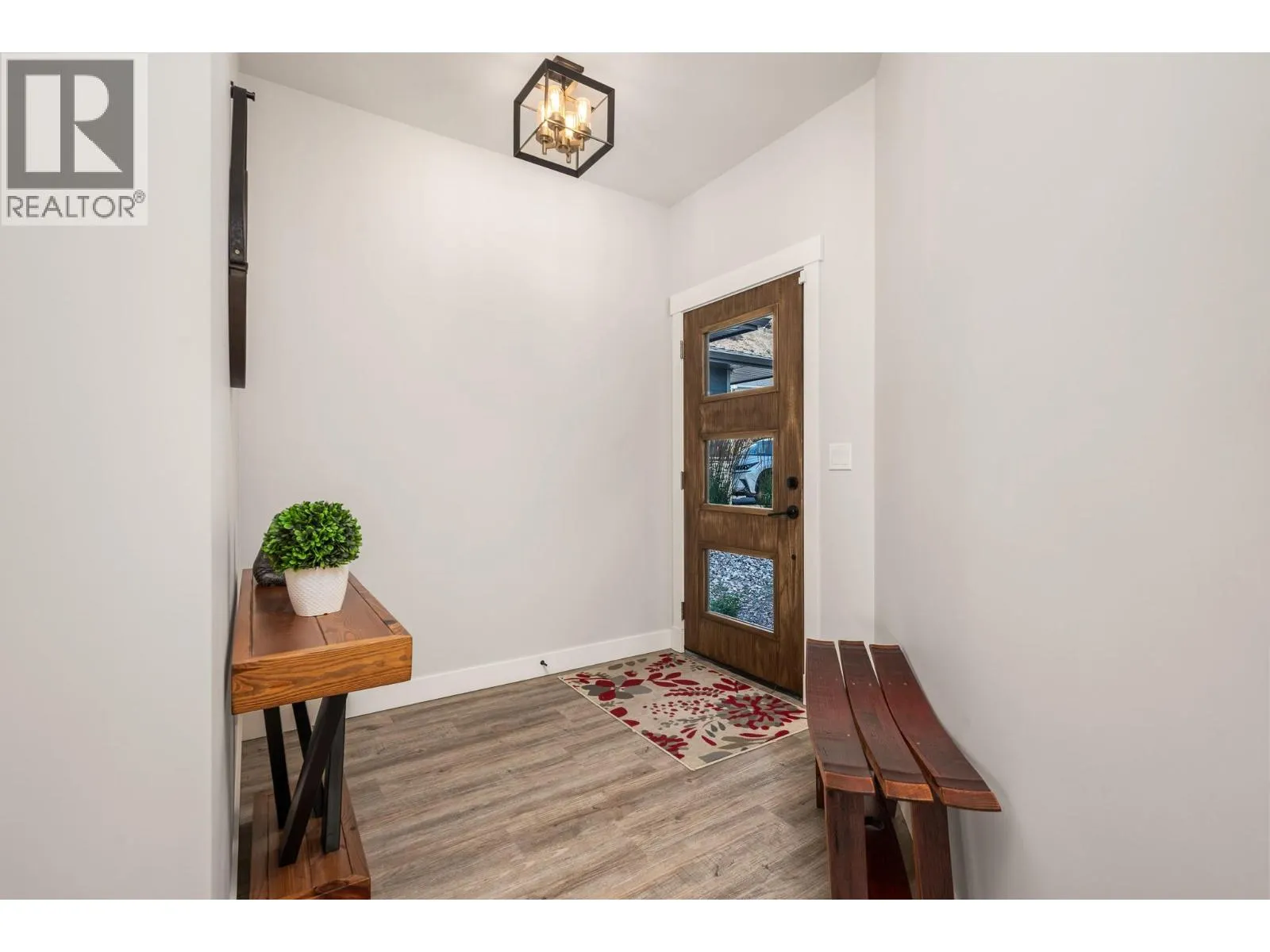 5112 Turtle Pond Court