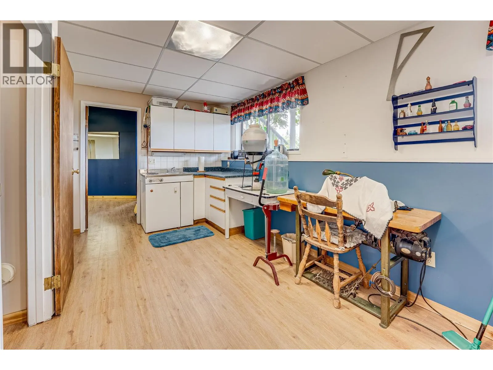 3275 Upper McLeod Road