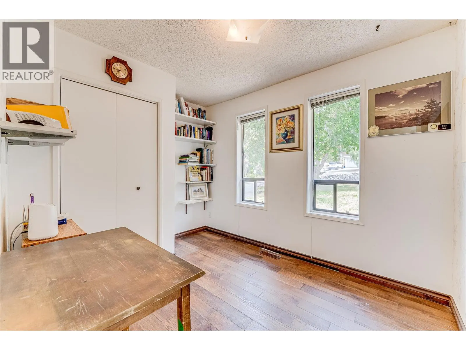 3275 Upper McLeod Road