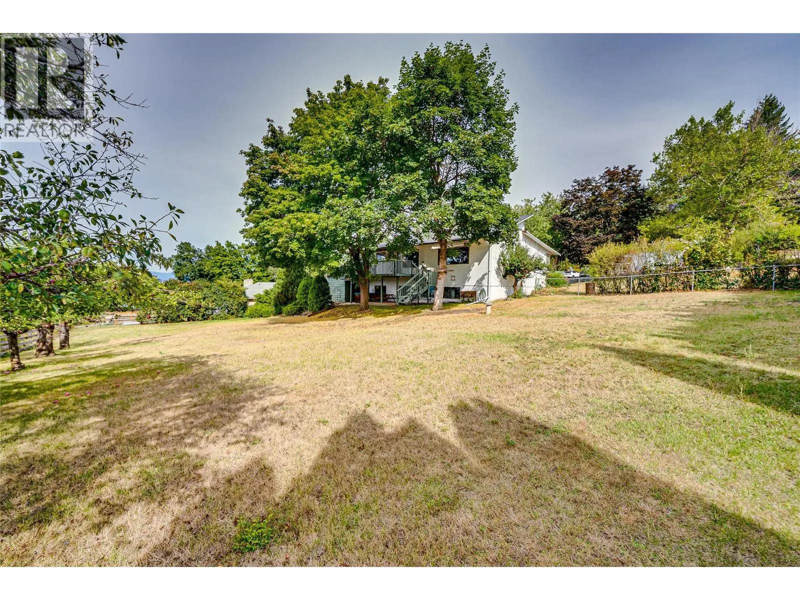 3275 Upper McLeod Road