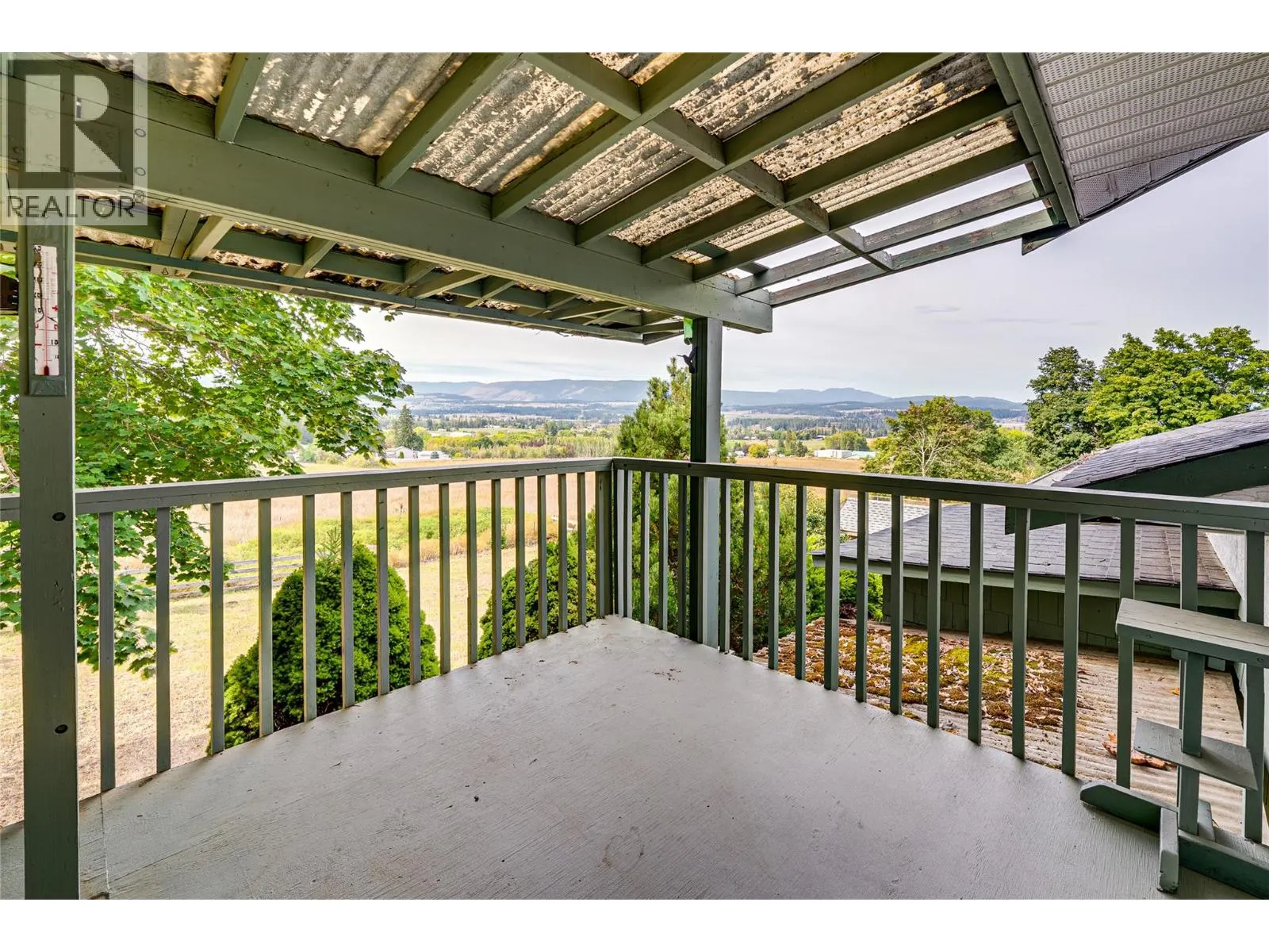 3275 Upper McLeod Road
