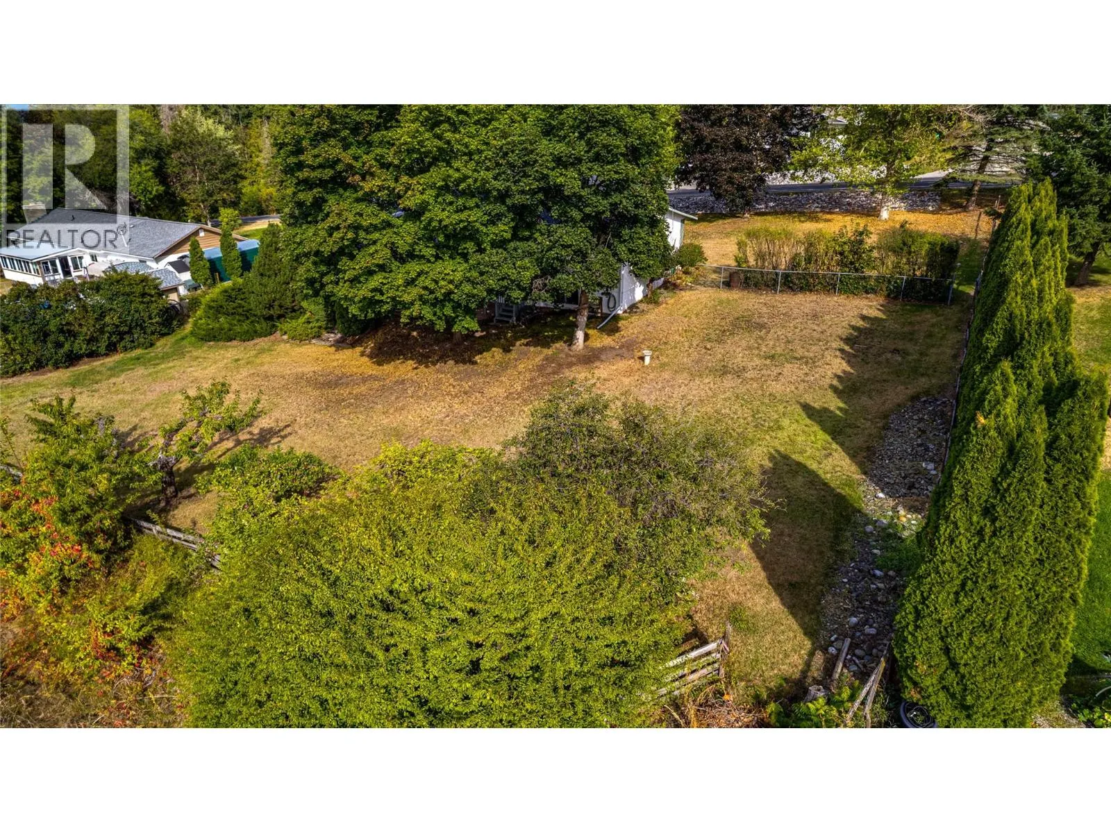 3275 Upper McLeod Road