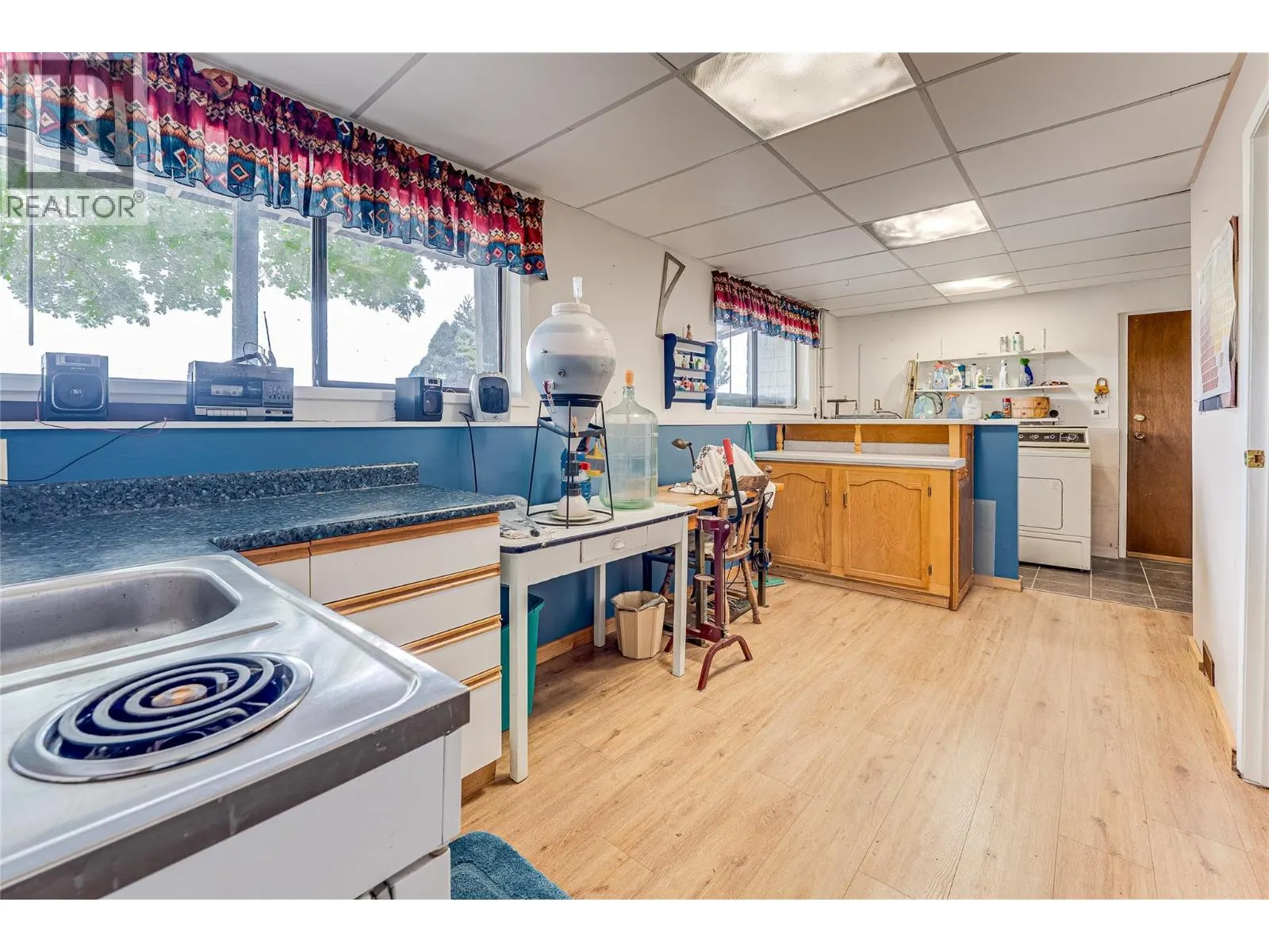 3275 Upper McLeod Road