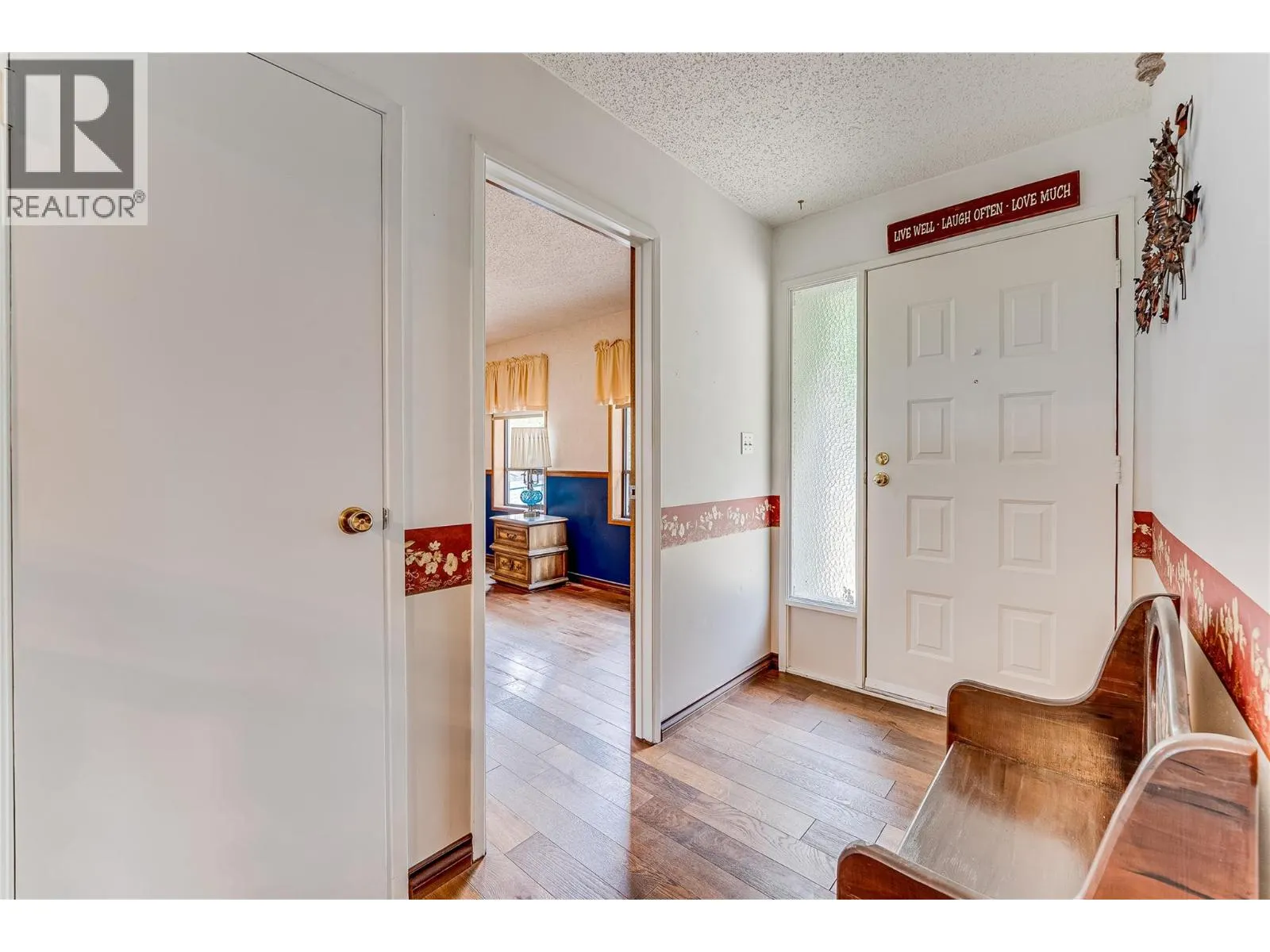 3275 Upper McLeod Road