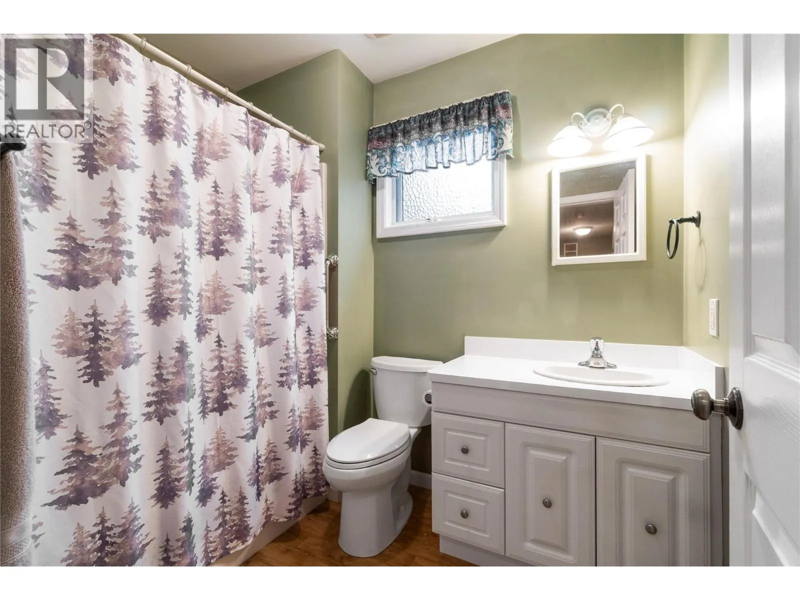 2970 30 Street NE