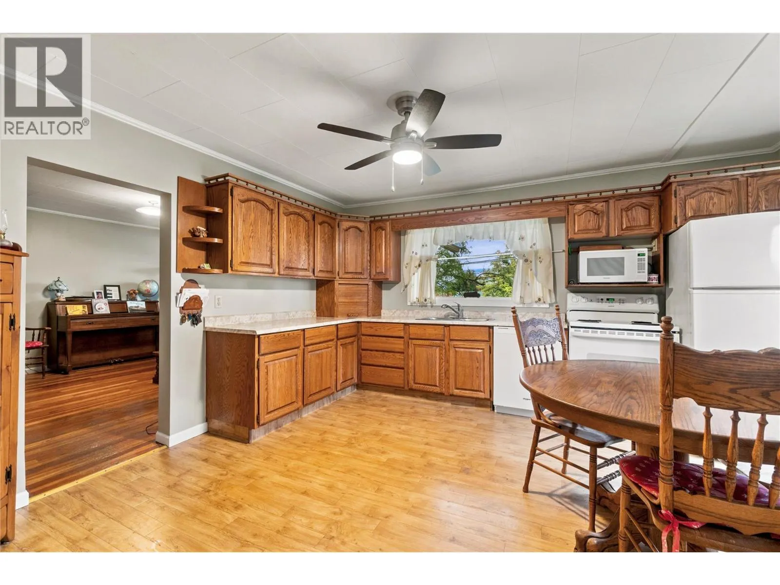 2970 30 Street NE