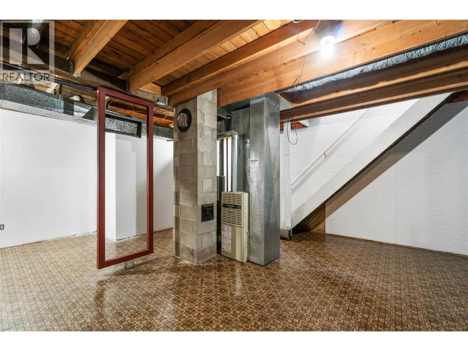 2970 30 Street NE