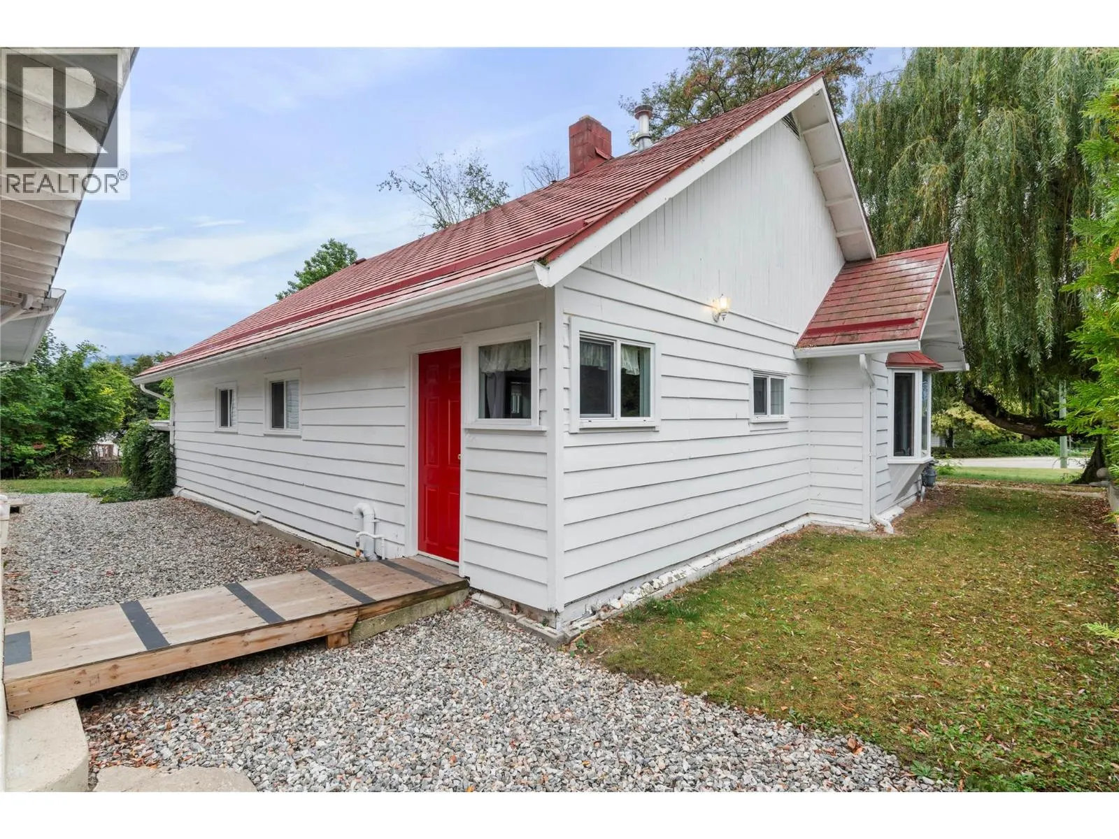 2970 30 Street NE