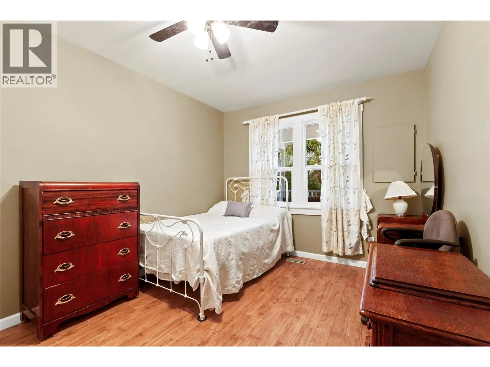 2970 30 Street NE
