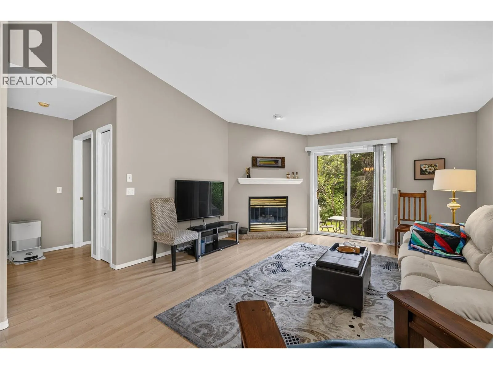 2210 LOUIE Drive Unit# 91