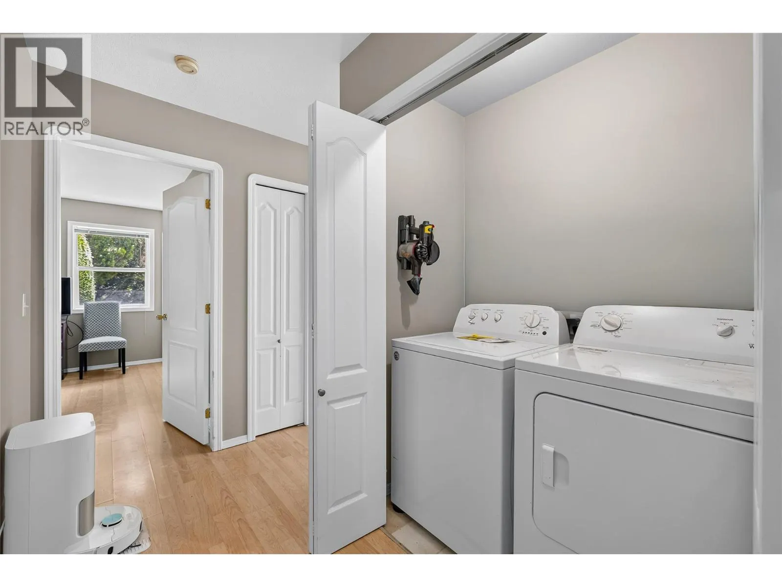 2210 LOUIE Drive Unit# 91