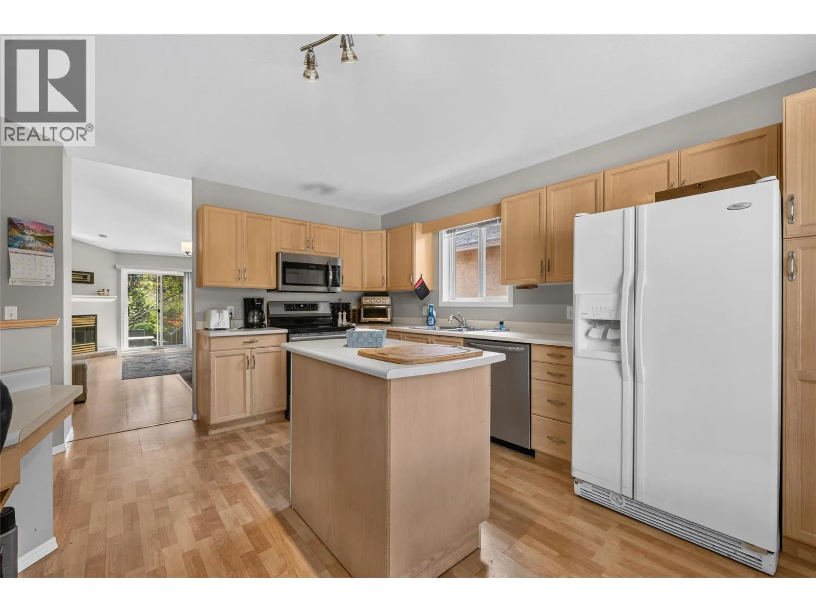 2210 LOUIE Drive Unit# 91