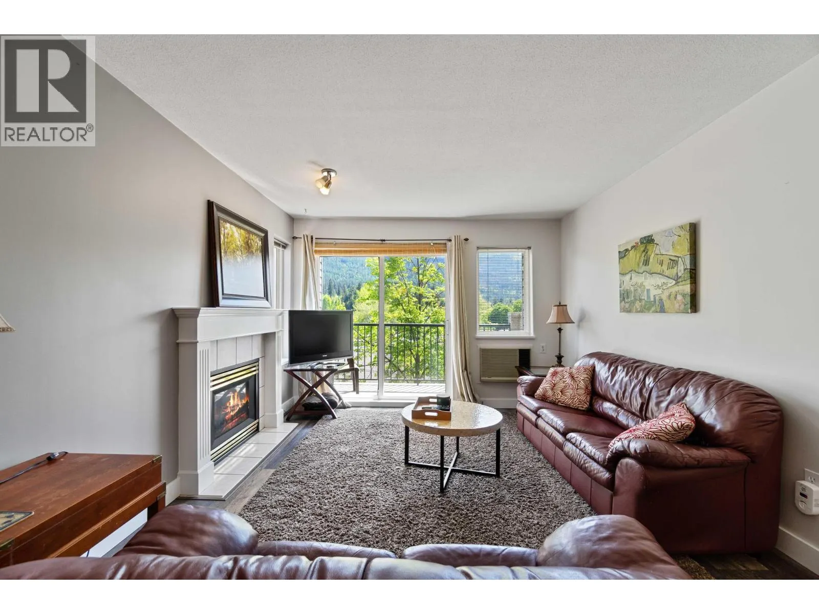 650 3 Street Unit# 207