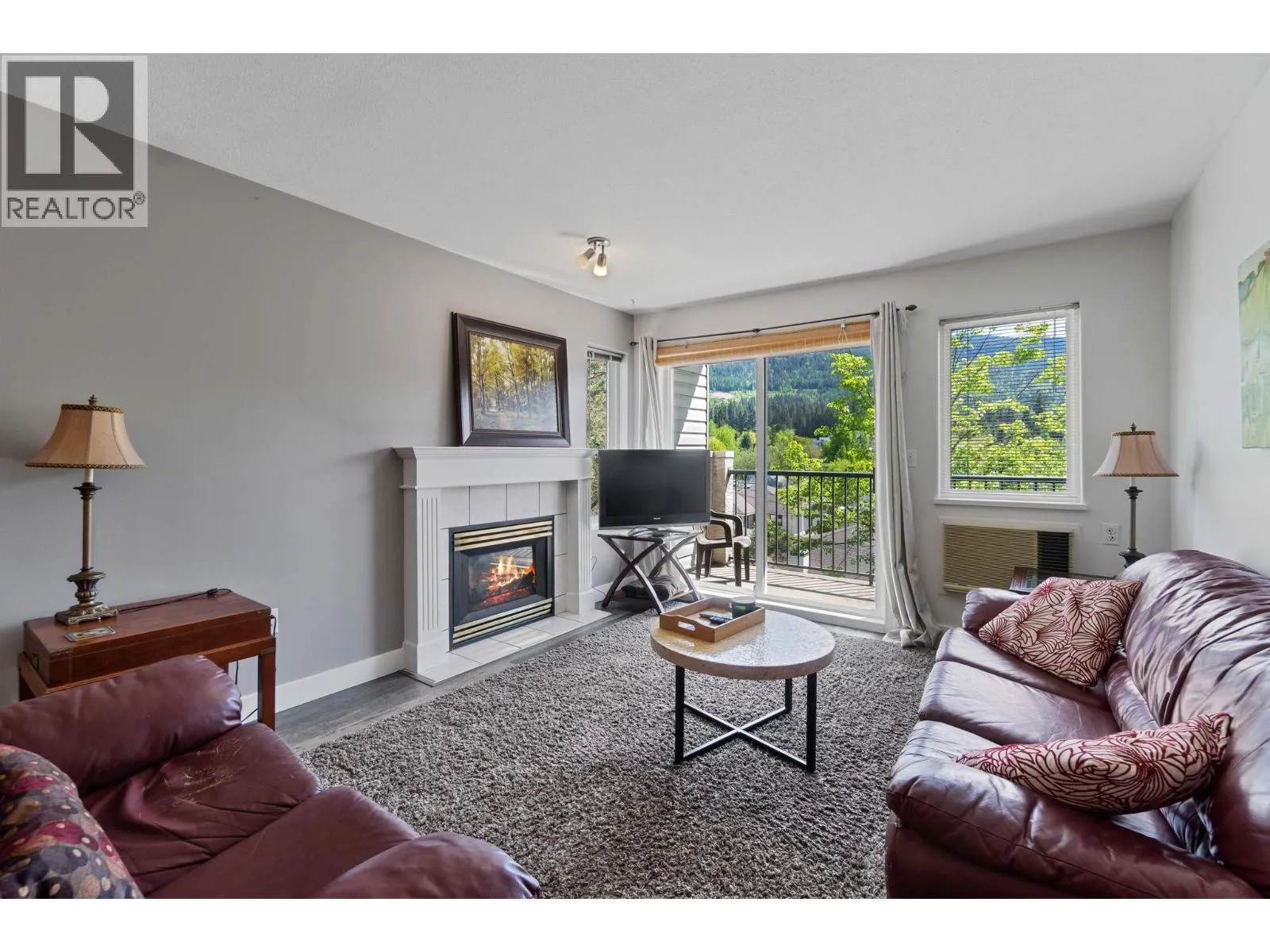 650 3 Street Unit# 207