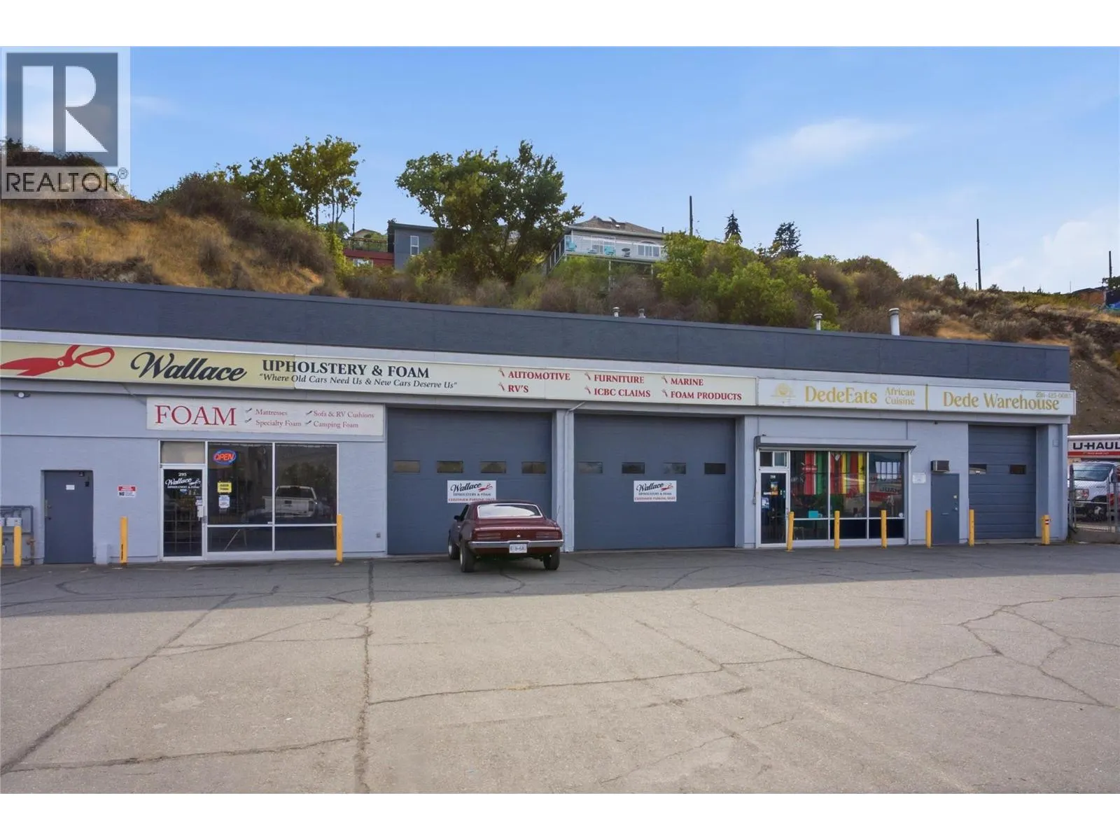 281 VICTORIA Street W