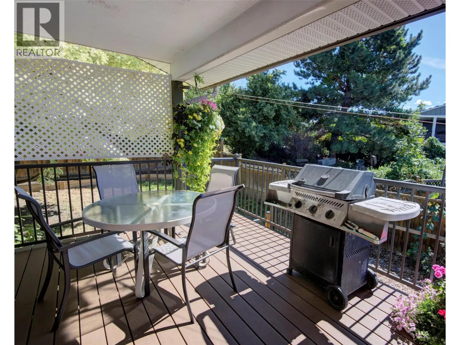 5894 Dedecker West Road