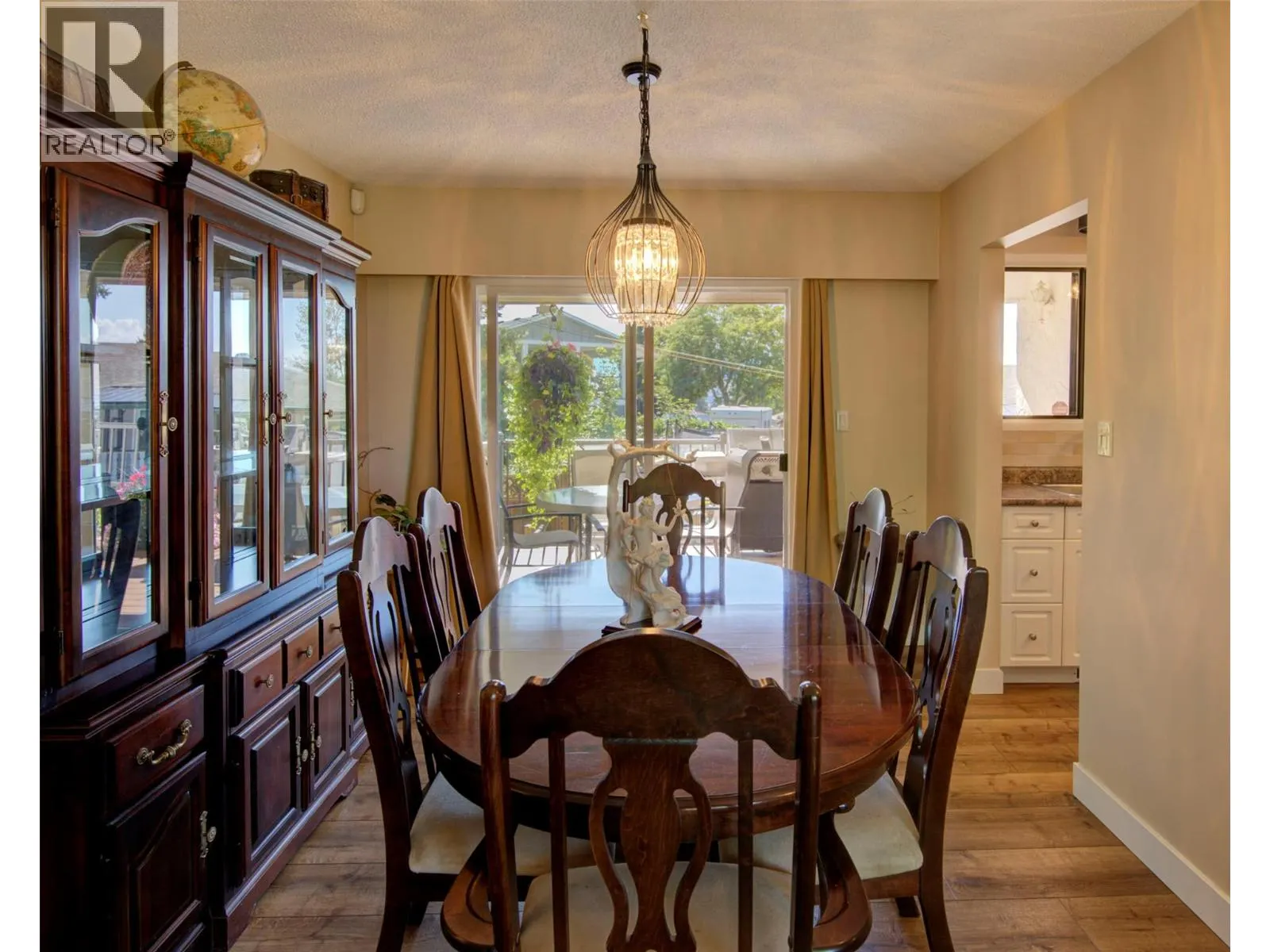 5894 Dedecker West Road