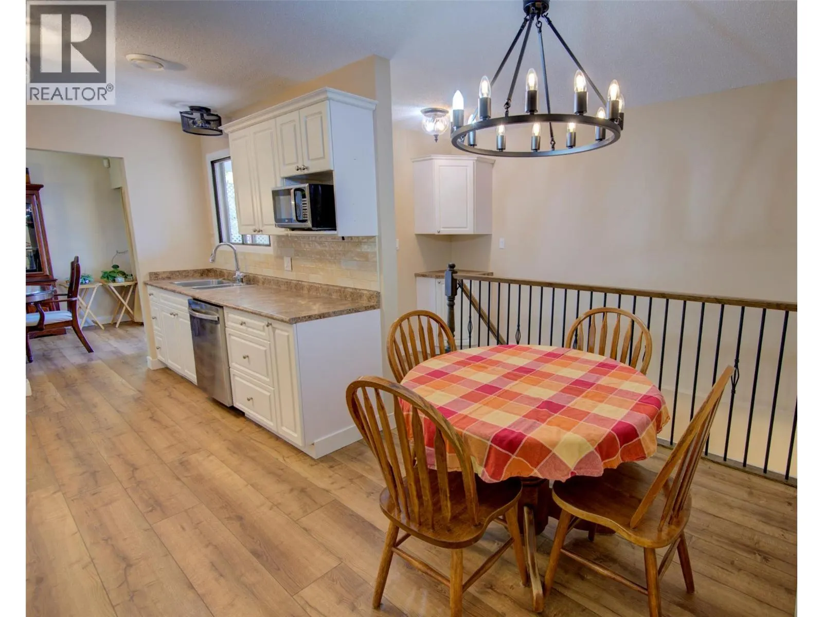 5894 Dedecker West Road