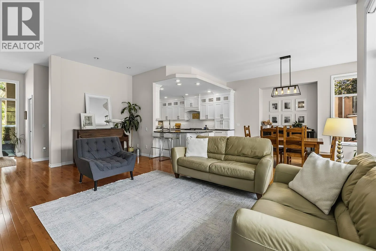 4125 Gallaghers Parkland Drive