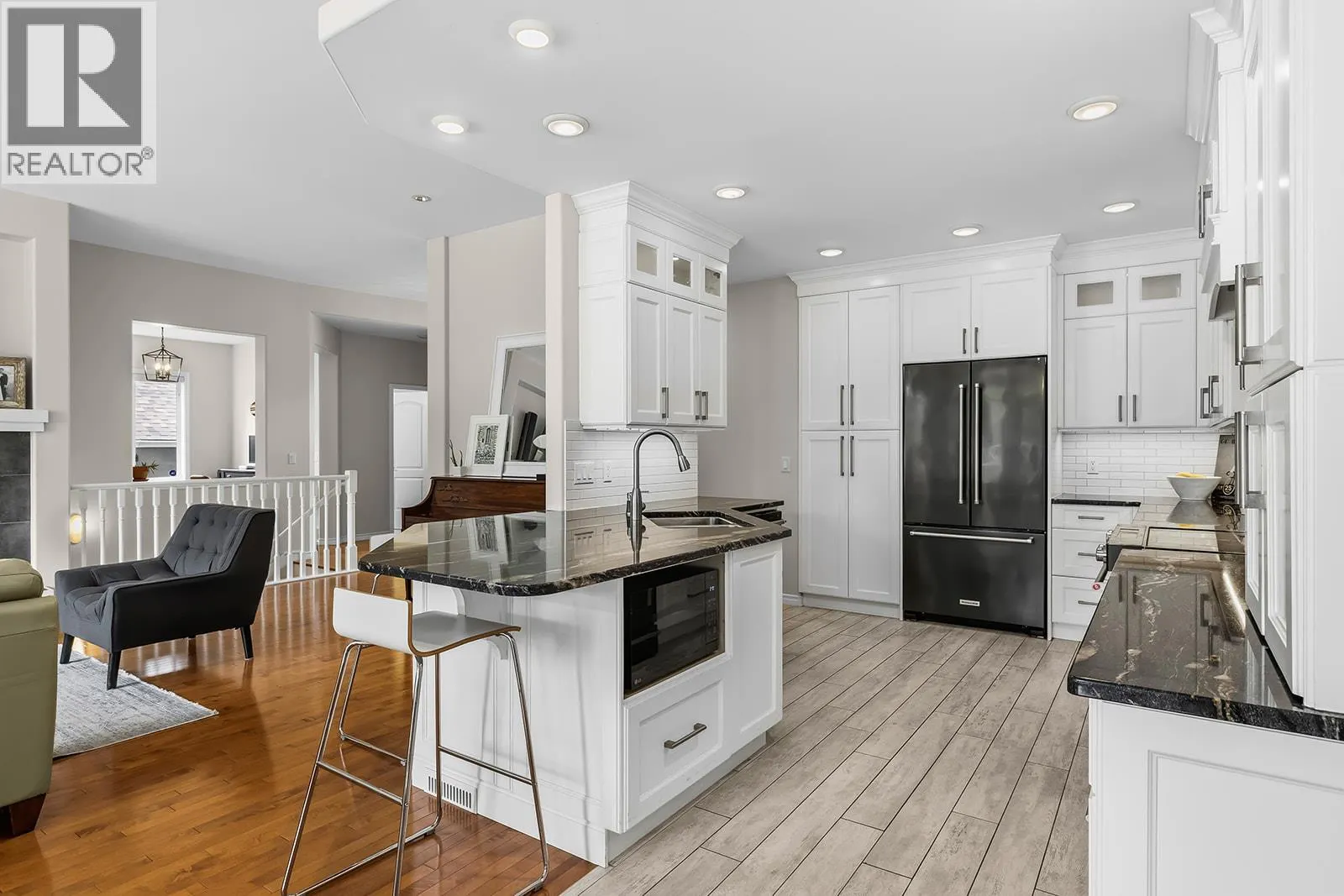 4125 Gallaghers Parkland Drive