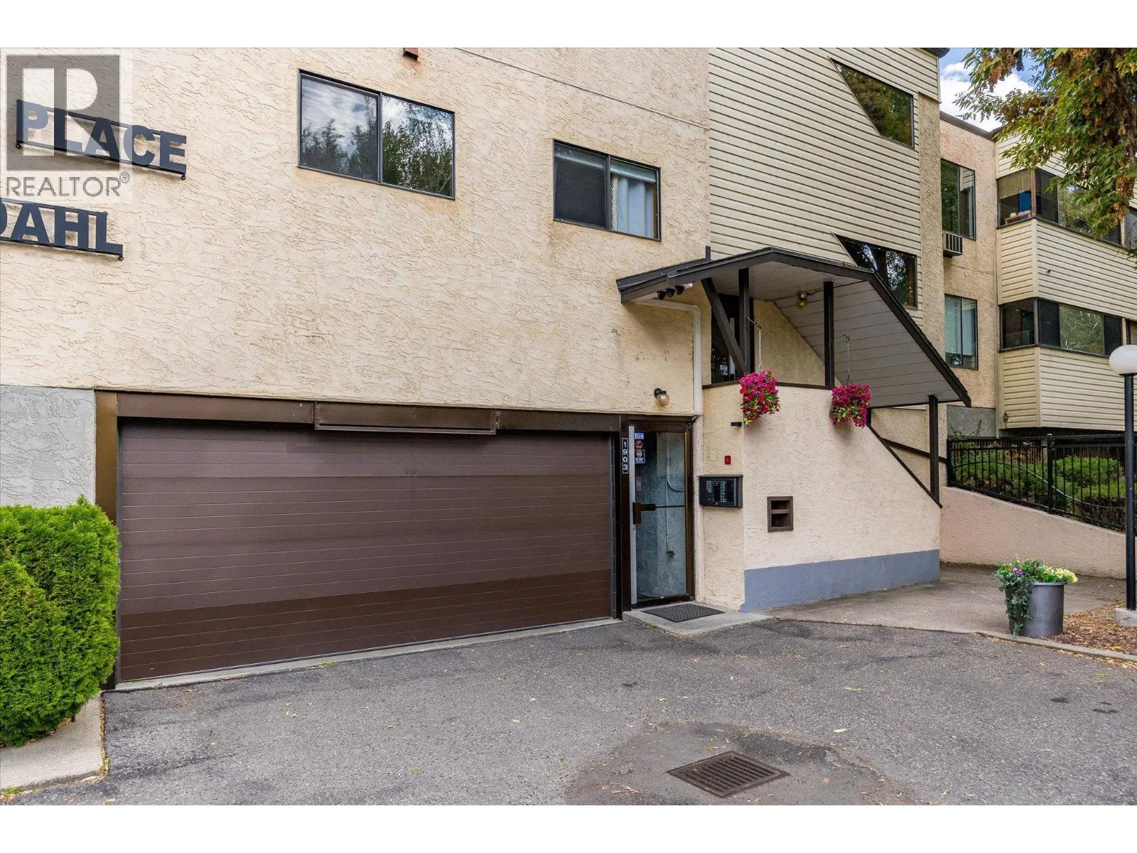 1903 Lindahl Street Unit# 106