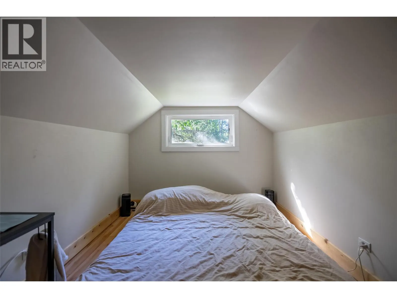3642 Catherwood Road