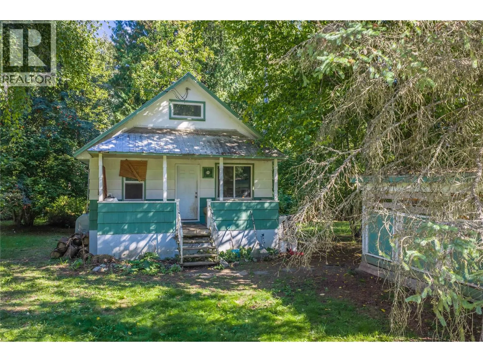 3642 Catherwood Road