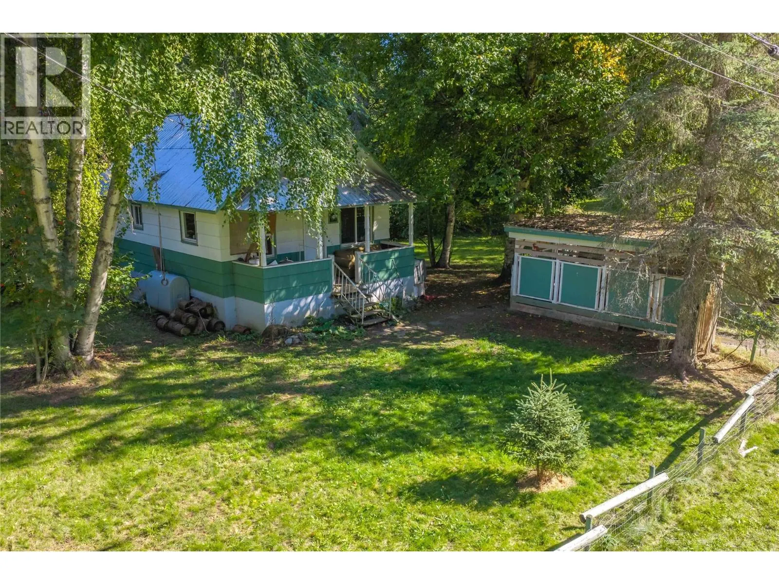 3642 Catherwood Road
